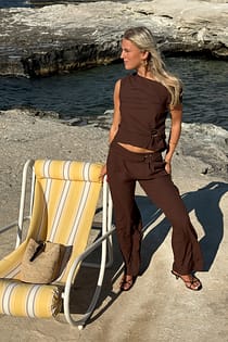 Buckle Detail Mid Waist Pants
