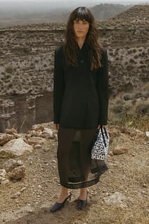 Blazer mit hohem Kragen und einem Knopf
