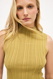 Knitted Frill Detail Sleeveless Top