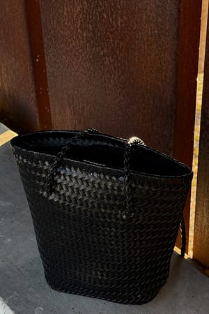 Image 7 of 7