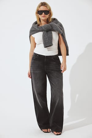 Image 4 of 9