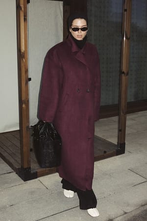 Plum Frakke i dobbeltknap design i uldblanding