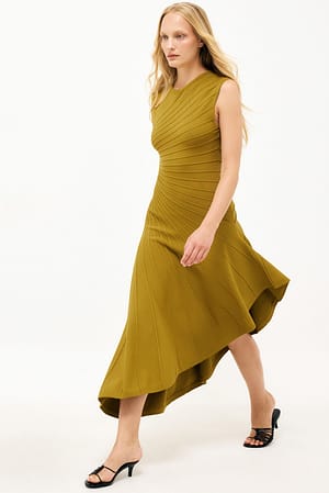 Khaki Green asymmetrisches Strickkleid mit Nahtdetail