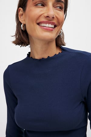 Image 4 of 4