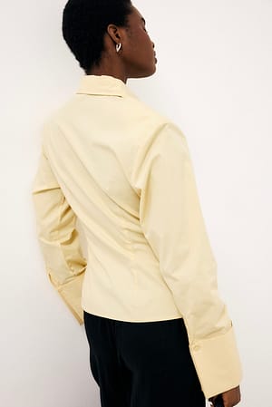 Image 2 of 4