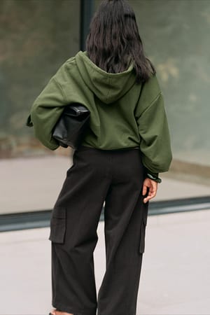 Image 2 of 6