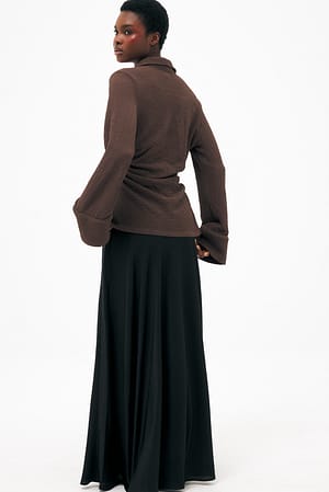 Image 2 of 6