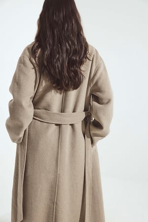 Image 2 of 6