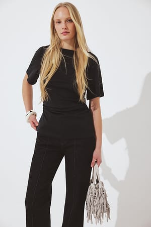 Black Drapert t-skjorte