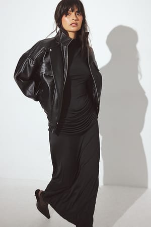Image 4 of 7