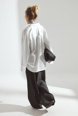 Image 2 of 6