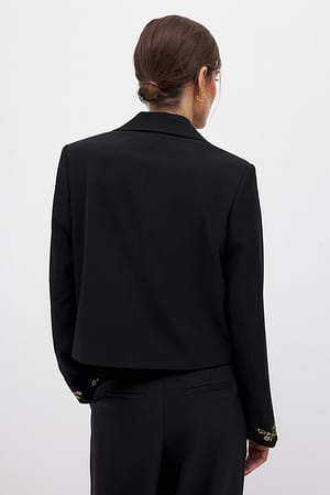 Image 2 of 7