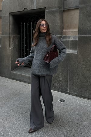 Mid Grey Gebreide trui van alpacamix met col