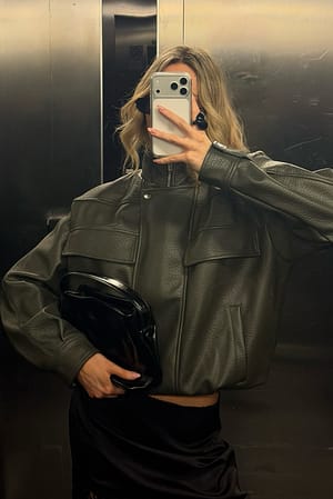 Khaki Jacka i fuskläder med hög hals