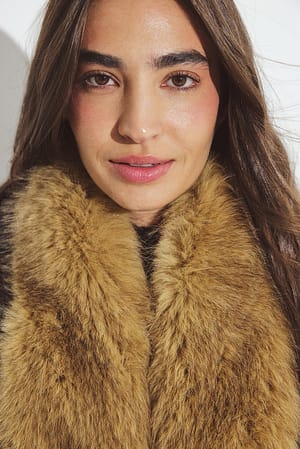 Image 4 of 7