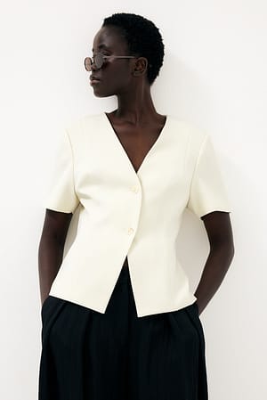 Offwhite Americana entallada de manga corta