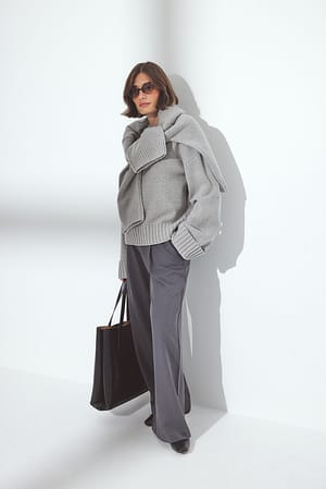 Image 4 of 7