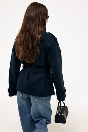 Image 2 of 7