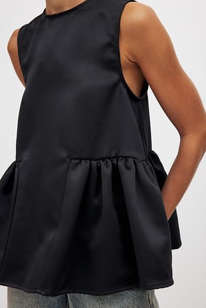 Image 4 of 5