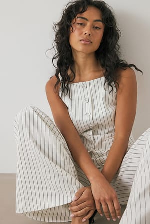 Image 4 of 8