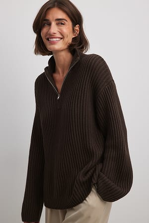 Image 4 of 6