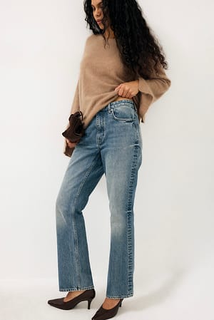 Light Blue High Waist Schlagjeans