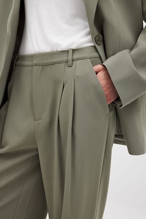 Image 5 of 7