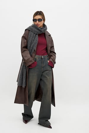 Image 4 of 5