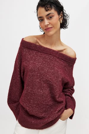 Pull en maille à épaules dénudées