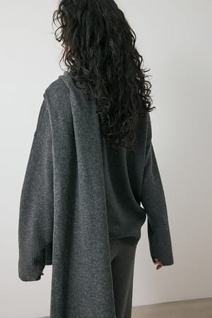 Image 3 of 9