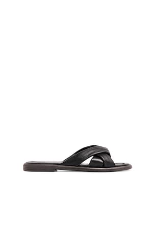 Knotted Leather Slippers