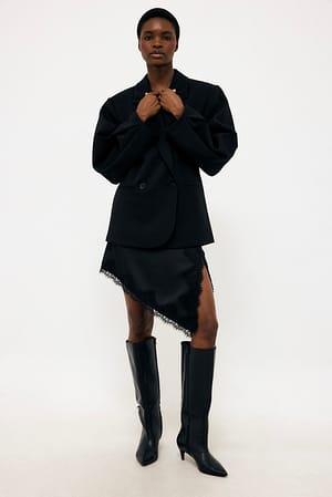 Black Blonde Asymmetrisk Splitt Mini Skjørt