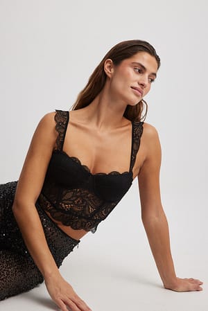Corset dentelle