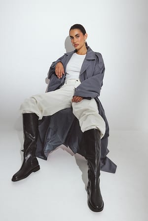 Image 2 of 4