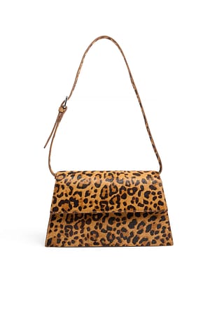 Leopard Leather Sharp Shoulder Bag