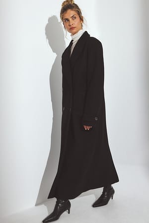Image 2 of 7