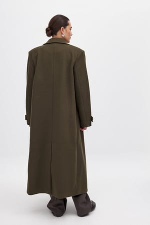 Image 2 of 7
