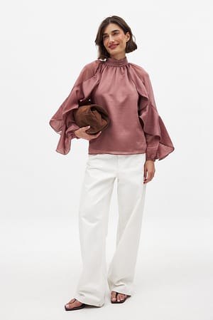 Image 4 of 6