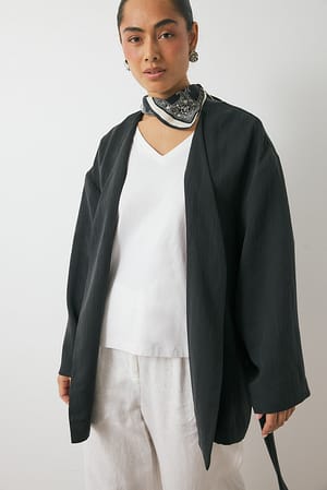 Image 4 of 8