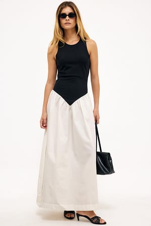 Black/White Midi-klänning
