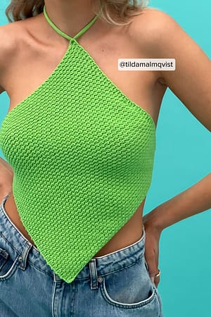 Striktop med halterneck