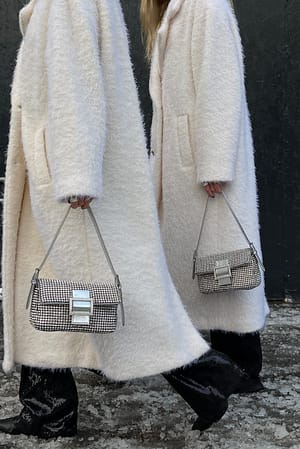 Manteau duveteux à double boutonnage