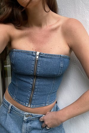 Oberteil aus Denim mit Reißverschluss-Detail