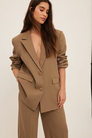 Firkantet lang blazer