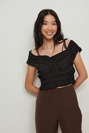 Black Cropped Smoktop