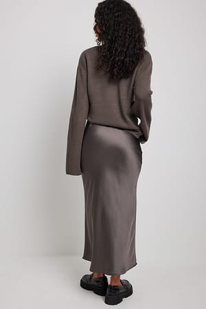 Image 2 of 4