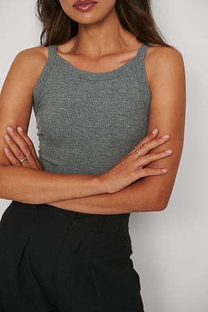 Round Neck Rib Singlet