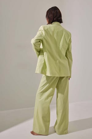 Image 2 of 4