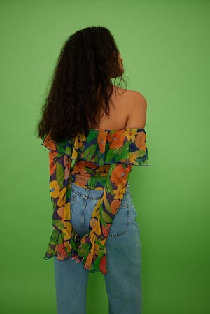 Image 2 of 5