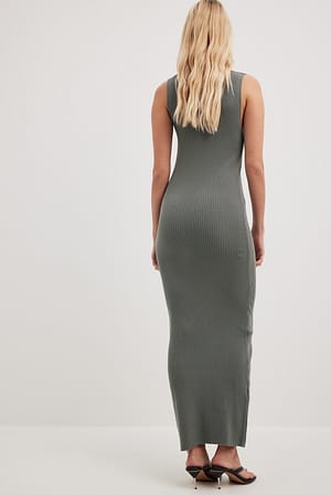 Image 2 of 5